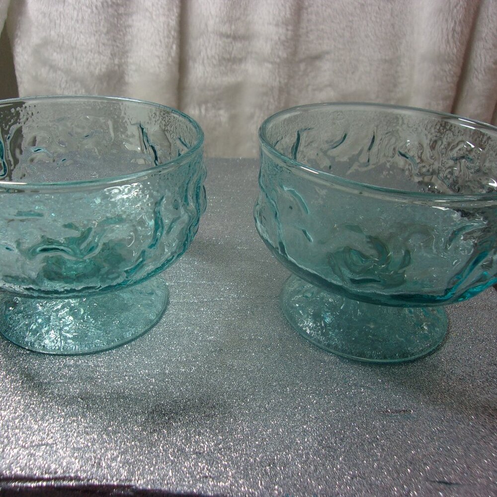 H-185 SET OF 2 VINTAGE ANCOR HOCKING LID0 MILANO  AQUA BLUE GLASS DESSERT CUPS